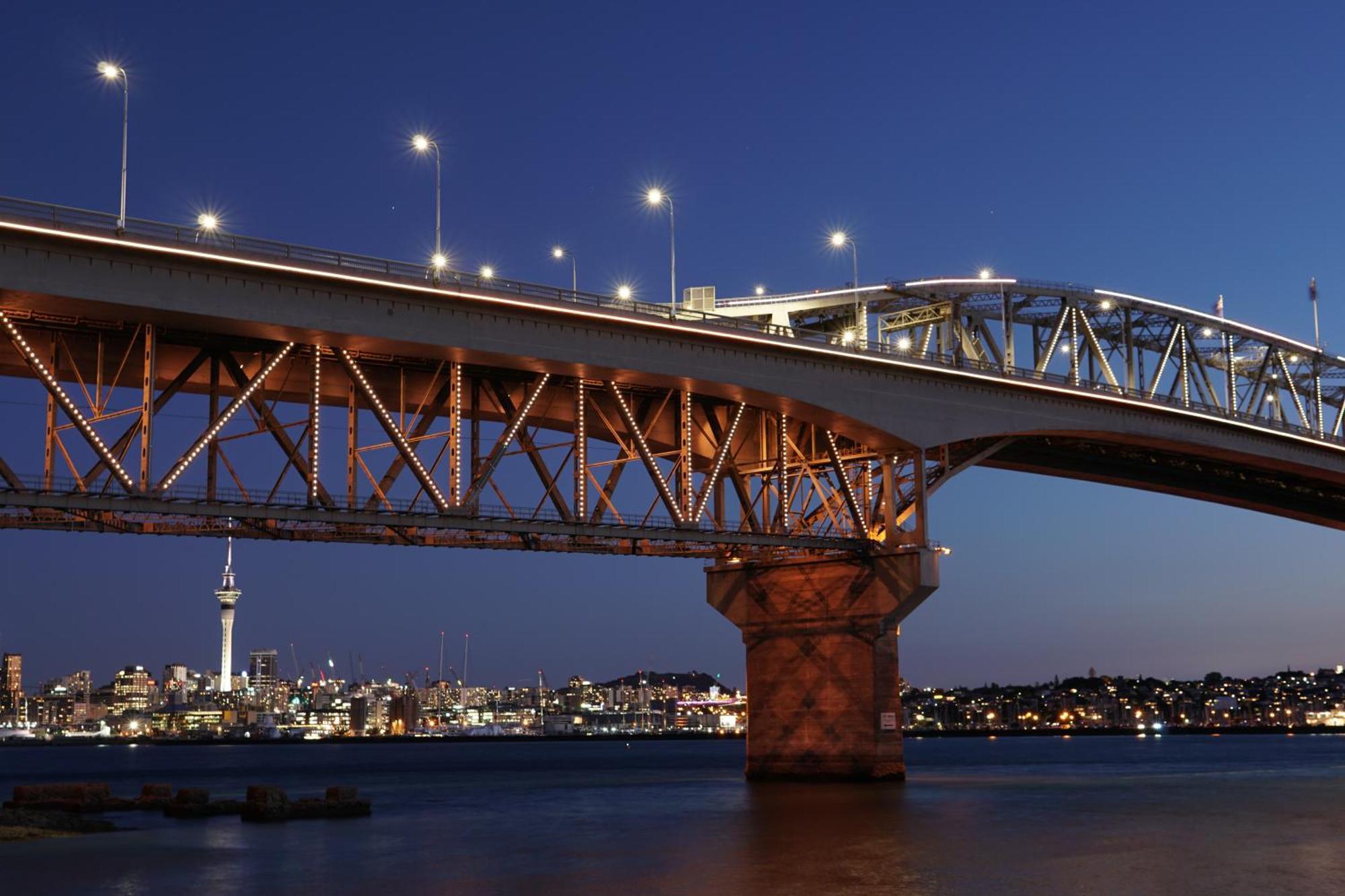 Luxurious & Spacious Living With Breathtaking Views Auckland Bagian luar foto