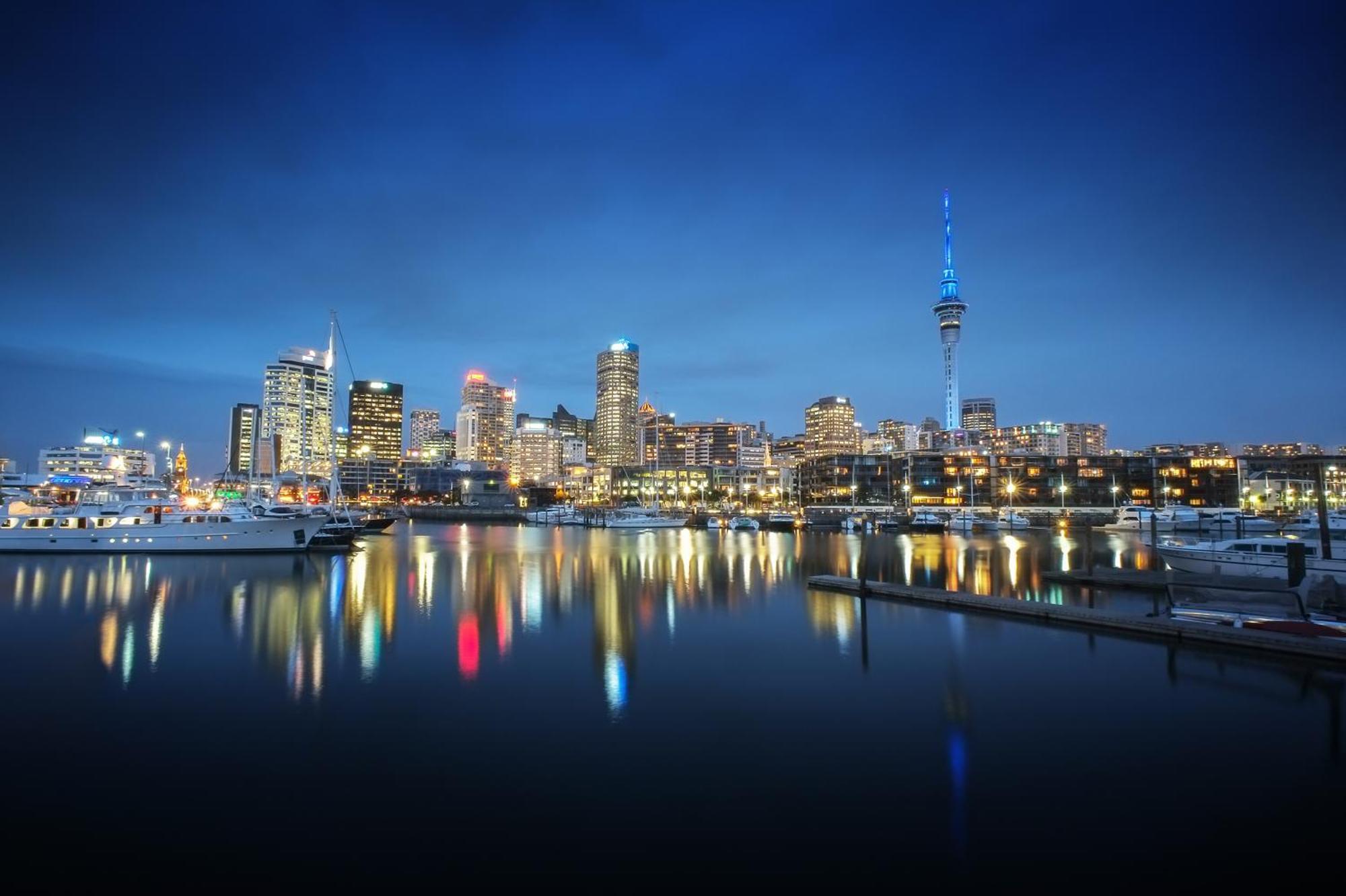 Luxurious & Spacious Living With Breathtaking Views Auckland Bagian luar foto