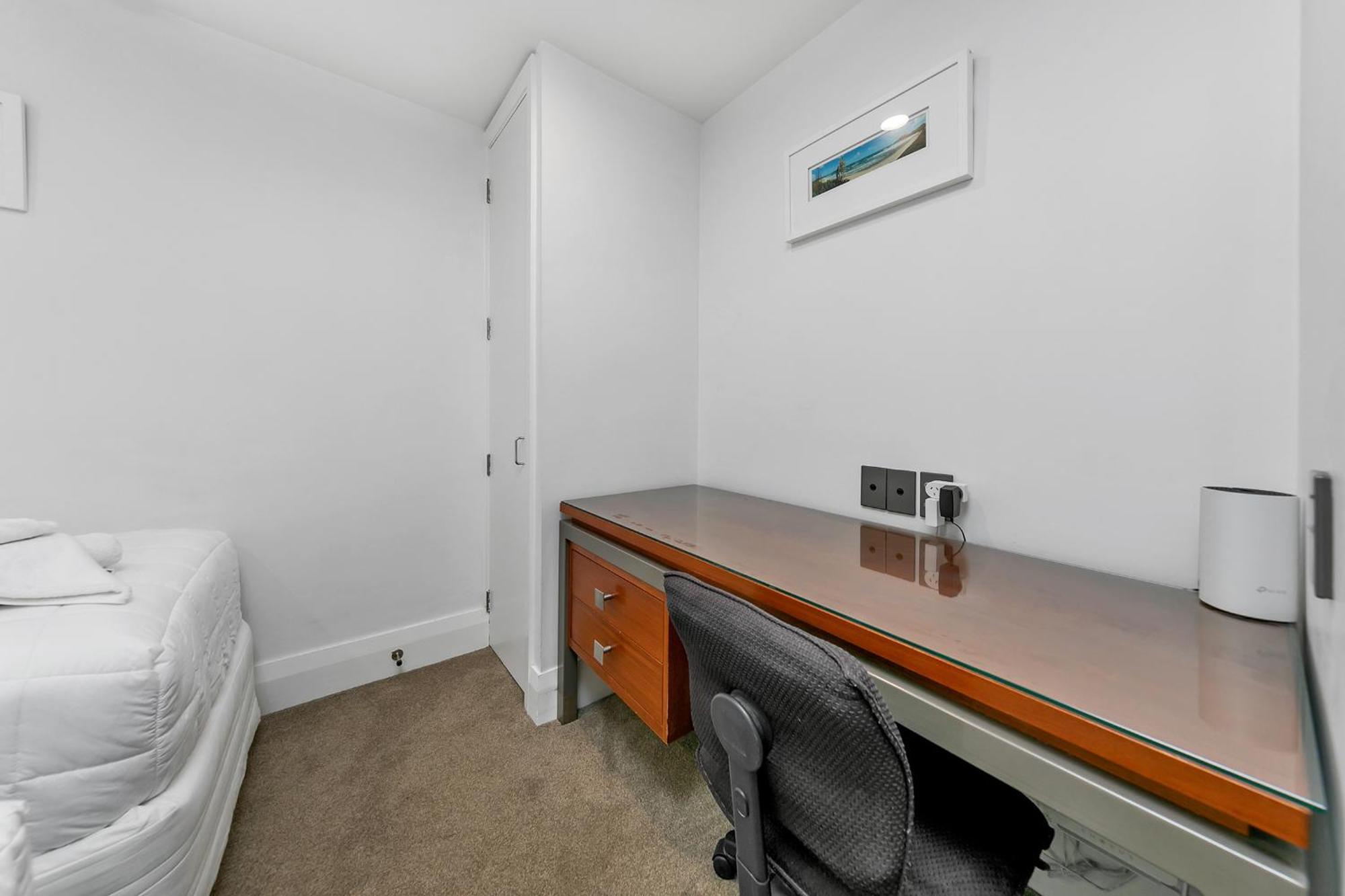 Luxurious & Spacious Living With Breathtaking Views Auckland Bagian luar foto