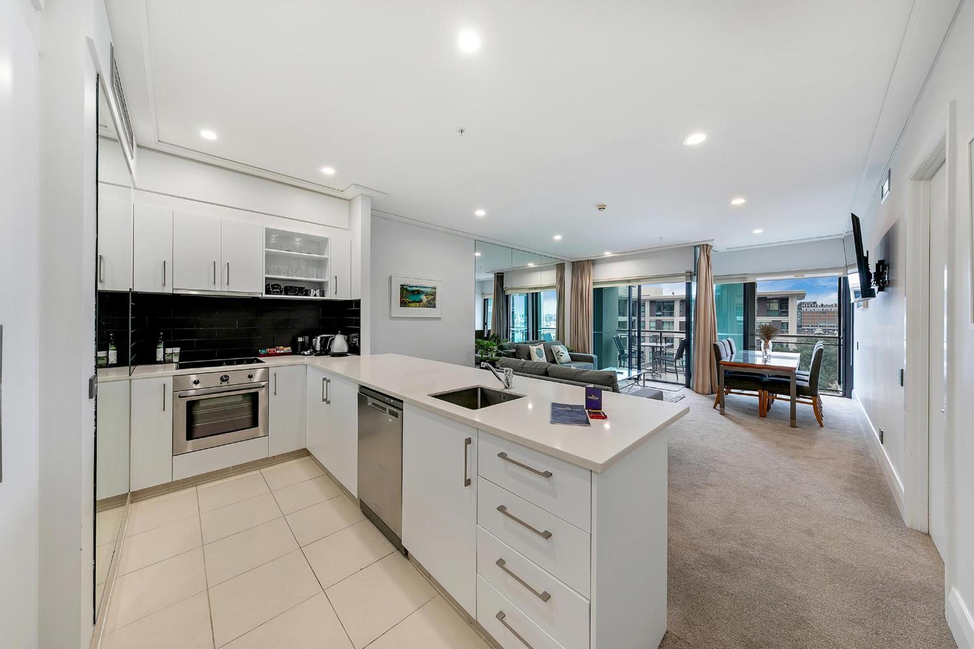 Luxurious & Spacious Living With Breathtaking Views Auckland Bagian luar foto